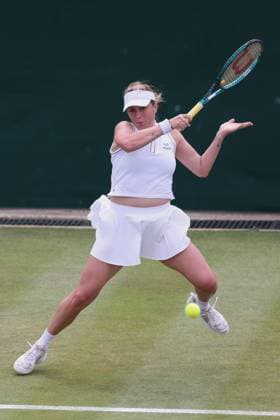 Anastasia Pavlyuchenkova, Damen Einzel, Ladies Singles Tennis - Wimbledon 2025 - Grand Slam ITF ATP, Tennis Herren WTA, Tennis Damen - AELTC - London - - Great Britain - 4 July 2025. Copyright: xJuergenxHasenkopfx