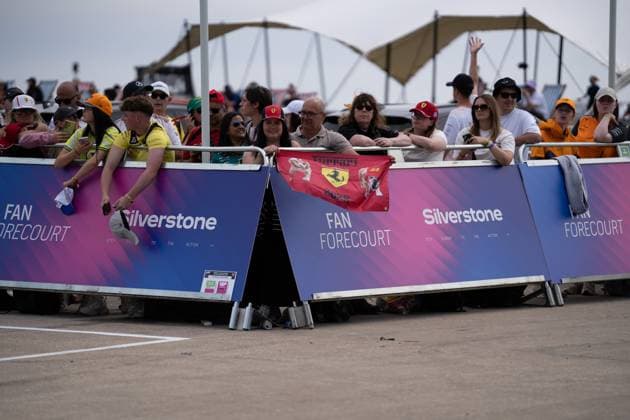 F1 British Grand Prix - UK Fans during the Formula 1 Qatar Airways British Grand Prix 2025 on Friday at the Silverstone International Circuit, Silverstone, England, UK on July 4, 2025. Photo by Antoine Lapeyre ABACAPRESS.COM Silverstone England United Kingdom  Copyright: xLapeyrexAntoine ABACAx
