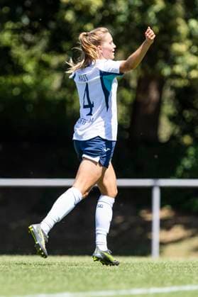 Testspiel Frauen: TSG 1899 Hoffenheim - Bayer 04 Leverkusen; 04.07.2025 Lisann Kaut (TSG 1899 Hoffenheim, 4) jubelt nach ihrem Tor zum 1:0 im Testspiel der Frauenmannschaften der TSG 1899 Hoffenheim und Bayer 04 Leverkusen am 04.07.2025 im Schulstadion in Westerburg Copyright: xBEAUTIFULxSPORTS Meuselx