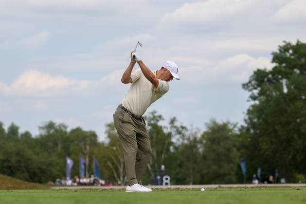 Martin Kaymer (GER) am Abschlag,Tee 8, 36. BMW International Open 2025, Golf, DP World Tour, Herren, Runde 2, 04.07.2025 Eichenried Bayern Deutschland