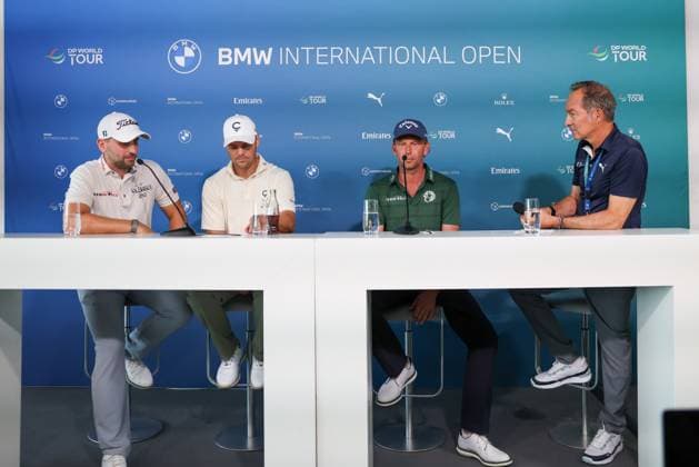 Pressekonferenz, l-r: Nicolai von Dellingshausen (GER), Martin Kaymer (GER), Marcel Siem (GER), Moderator Ralf Exel, 36. BMW International Open 2025, Golf, DP World Tour, Herren, Runde 2, 04.07.2025 Eichenried Bayern Deutschland