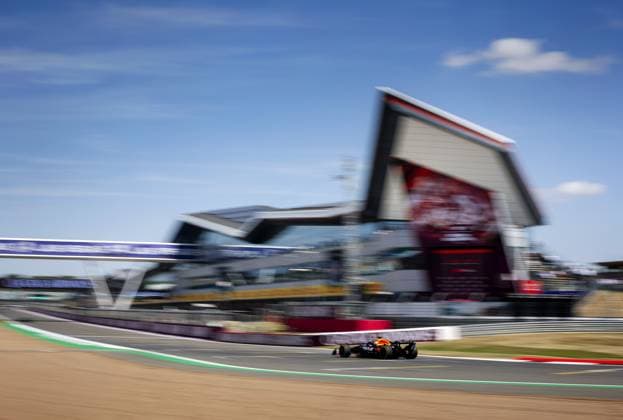 SILVERSTONE - Max Verstappen (Red Bull Racing) during 1st free practice at the Silverstone circuit ahead of the Great Britain Grand Prix. ANP SEM VAN DER WAL xVIxANPxSportx xxANPxIVx 530924275 originalFilename: 530924275.jpg