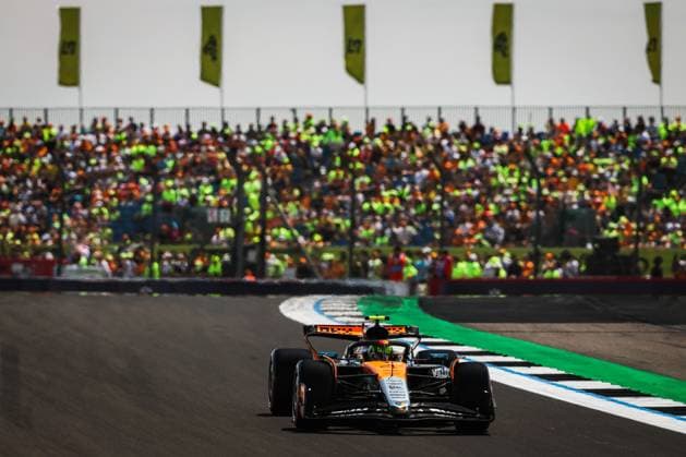 F1 - BRITISH GRAND PRIX 2025 04 NORRIS Lando (gbr), McLaren F1 Team MCL39, action during the Formula 1 Qatar Airways British Grand Prix 2025, 12th round of the 2025 FIA Formula One World Championship, WM, Weltmeisterschaft from July 4 to 6, 2025 on the Silverstone Circuit, in Silverstone, United Kingdom - SilverstoneUnited Kingdom  Copyright: xANTONINxVINCENTx