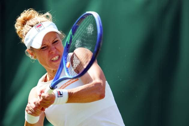 Laura Siegemund during her third round match Wimbledon Tennis Championships, Day 5, The All England Lawn Tennis and Croquet Club, London, UK - 04 Jul 2025London The All England Lawn Tennis and United Kingdom  Copyright: xJavierxGarcia Shutterstockx 15384469cm