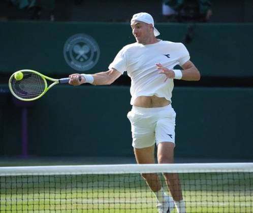 Tennis - 2025 Wimbledon Championships - Men™s Singles - 3rd round - Carlos Alcaraz v Jan Lennard Struff All England Lawn Tennis & Croquet Club - Friday 4th July 2025 Jan Lennard Struff of Germany 