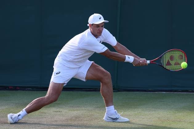 July 4, 2025, London, Celestynow, England: KAMIL MAJCHRZAK of Poland during the match against A. Rinderknech of France in the third round of Championships 2025 at Wimbledon AELTC in London. London England - ZUMAc278 20250704_zsp_c278_015 Copyright: xMarcinxCholewinskix