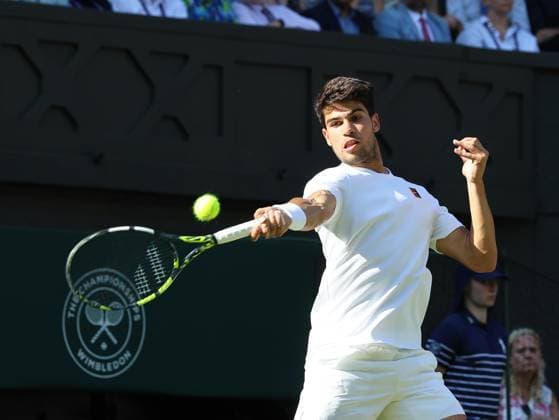 TENNIS - Wimbledon 2025 LONDON,ENGLAND,04.JUL.25 - TENNIS - ATP, Tennis Herren World Tour, Wimbledon, Grand Slam. Image shows Carlos Alcaraz (ESP).  GEPAxpictures xAlanxGrieves