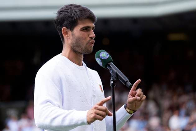Carlos Alcaraz after winning the Wimbledon 2025 Men?s Singles third round tennis match against Jan-Lennard Struff at the All England Tennis Club in London, England (Richard Callis SPP) Copyright: xRichardxCallis SPPx spp-en-RiCa-SPP25_richiecallis_040725_18927