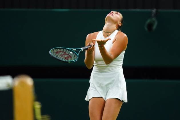 Aryna Sabalenka during her third round match Wimbledon Tennis Championships, Day 5, The All England Lawn Tennis and Croquet Club, London, UK - 04 Jul 2025London The All England Lawn Tennis and United Kingdom  Copyright: xJavierxGarcia Shutterstockx 15384469hy