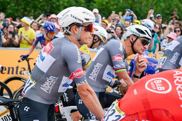 Tour de France 2025 Stage 1 LILLE METROPOLE, FRANCE - JULY 05 : Philipsen Jasper (BEL) of Alpecin-Deceuninck before the start of the race during stage 1 of the 112th edition of Tour de France an UCI World Tour 2.UWT cycling road race stage for Men Elite of 185 km with start in Lille Metropole and finish in Lille Metropole on July 5, 2025 in Lille Metropole, France, 05 07 2025 ( Motordriver Kenny Verfaillie - Lille Metropole France  Copyright: xJanxDexMeuleneirx