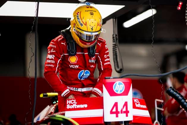 Formula 1 Qatar Airways British Grand Prix 2025 Alexis Perrin OVERTAKE MAXPPP - Silverstone 05 07 2025 44 HAMILTON Lewis (gbr), Scuderia Ferrari HP, portrait during the Formula 1 Qatar Airways British Grand Prix 2025, the 12th round of the 2025 FIA Formula 1 World Championship, WM, Weltmeisterschaft at the Silverstone Circuit in Silverstone, United Kingdom, from July 3 to 6, 2025 Silverstone United Kingdom  Copyright: xOVERTAKE MAXPPPxAlexisxPerrinx OVT202507059384 OVT202507059384