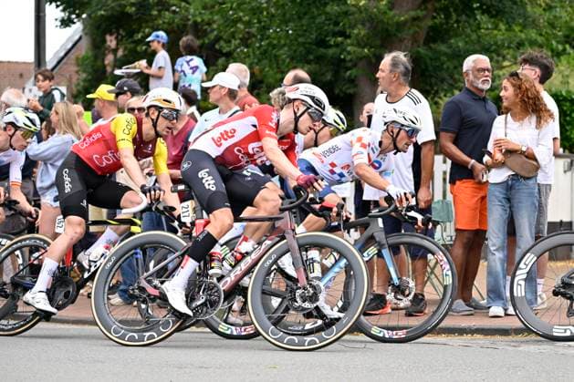 Tour de France 2025 Stage 1 LILLE METROPOLE, FRANCE - JULY 05 : Van Eetvelt Lennert (BEL) of Lotto in action during stage 1 of the 112th edition of Tour de France an UCI World Tour 2.UWT cycling road race stage for Men Elite of 185 km with start in Lille Metropole and finish in Lille Metropole on July 5, 2025 in Lille Metropole, France, 05 07 2025 ( Motordriver Kenny Verfaillie - Lille Metropole France  Copyright: xJanxDexMeuleneirx