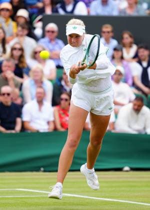 Clara Tauson during her third round match Wimbledon Tennis Championships, Day 6, The All England Lawn Tennis and Croquet Club, London, UK - 05 Jul 2025London The All England Lawn Tennis and United Kingdom  Copyright: xJavierxGarcia Shutterstockx 15385616ab