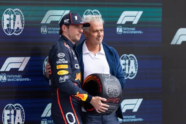 F1 - BRITISH GRAND PRIX 2025 VERSTAPPEN Max (ned), Red Bull Racing RB21, portrait, Josà Mourinho, portrait, during the Formula 1 Qatar Airways British Grand Prix 2025, 12th round of the 2025 FIA Formula One World Championship, WM, Weltmeisterschaft from July 4 to 6, 2025 on the Silverstone Circuit, in Silverstone, United Kingdom - SilverstoneUnited Kingdom Copyright: xDPPIx
