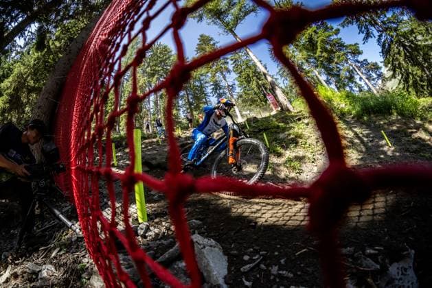 Whoop Downhill Worldcup La Thuile DUNNE Ronan MONDRAKER FACTORY RACING DHat Whoop Downhill Worldcup La Thuile, 05.07.2025,in La Thuile,ITA Foto: Sebastian Sternemann