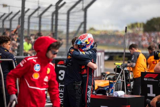 Formula 1 Qatar Airways British Grand Prix 2025 Alexis Perrin OVERTAKE MAXPPP - Silverstone 05 07 2025 01 VERSTAPPEN Max (nld), Oracle Red Bull Racing, portrait Pole position, parc ferme, qualification, during the Formula 1 Qatar Airways British Grand Prix 2025, the 12th round of the 2025 FIA Formula 1 World Championship, WM, Weltmeisterschaft at the Silverstone Circuit in Silverstone, United Kingdom, from July 3 to 6, 2025 Silverstone United Kingdom Copyright: xOVERTAKE MAXPPPxAlexisxPerrinx OVT202507050181 OVT202507050181