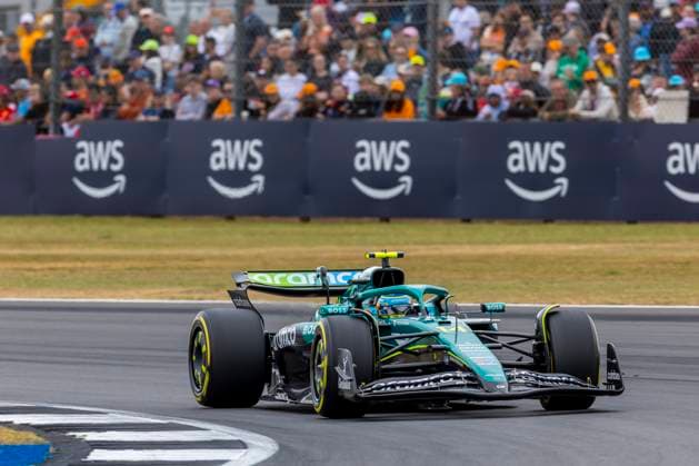 5th July 2025; Silverstone Circuit, Northamptonshire, England; Formula 1 2025 Qatar Airways British F1 Grand Prix; Qualifying Day; Aston Martin Aramco F1 Team driver Fernando Alonso in his Aston Martin Aramco-Mercedes AMR25 Mercedes-AMG F1 M16 during free practice 3  ActionPlus12809827 TimxWilliams