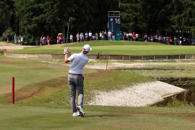 BMW International Open, Eichenried, 05.07.2025 Golf, BMW International Open, Eichenried, 05.07.2025, Tag 3 Bild: Matti, Schmid (GER) beim Strafschlag vor 16. Grün Copyright: xBEAUTIFULxSPORTS NilsxKoepkex