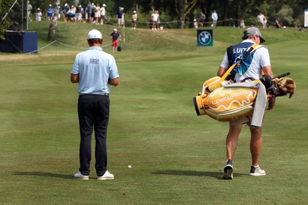 BMW International Open, Eichenried, 05.07.2025 Golf, BMW International Open, Eichenried, 05.07.2025, Tag 3 Bild: Joost, Luiten (NED) und sein Caddie Copyright: xBEAUTIFULxSPORTS NilsxKoepkex
