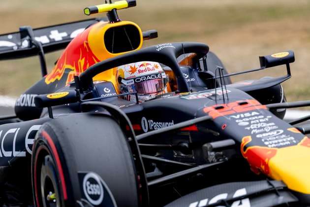 NORTHAMPTONSHIRE, ENG - JULY 05: Yuki Tsunoda of Japan and Team Red Bull Racing (22) comes into the pit during Qualifying at the F1 Grand Prix of Great Britain on July 05, 2025 at Silverstone Circuit in Northampton, England. (Photo by Bob Kupbens Icon Sportswire) AUTO: JUL 05 F1 British Grand Prix EDITORIAL USE ONLY Icon250705255