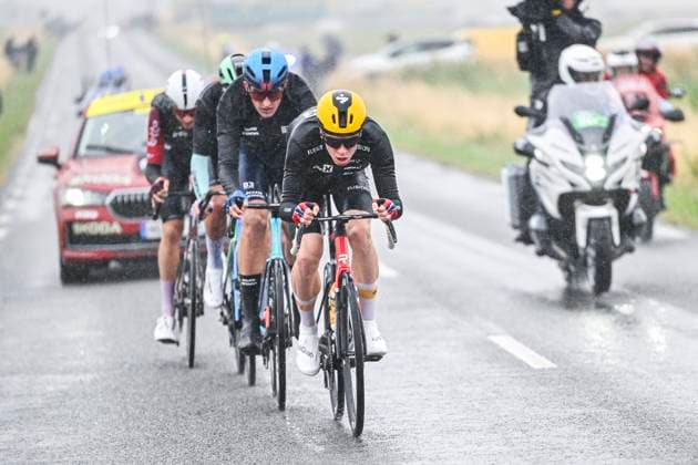 Tour de France 2025 Stage 2 BOULOGNE-SUR-MER, FRANCE - JULY 06 : Illustration picture of the escape pack with Armirail Bruno (FRA) of Decathlon AG2R La Mondiale Team, Fedorov Yevgeniy (KAZ) of XDS Astana Team, Van Moer Brent (BEL) of Lotto, Leknessund Andreas (NOR) of Uno-X Mobility during stage 2 of the 112th edition of Tour de France an UCI World Tour 2.UWT cycling road race stage for Men Elite of 212 km with start in Lauwin-Planque and finish in Boulogne-sur-Mer on July 6, 2025 in Boulogne-sur-Mer, France, 06 07 2025 ( Motordriver Kenny Verfaillie - Boulogne-sur-Mer France  Copyright: xJanxDexMeuleneirx