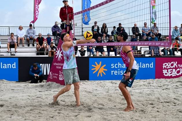 Beachvollyball I Herren I Damen I Halbfinale I National l St. Peter Ording I Strand I Sandbank I Festival Charakter I SPO I 06.07.2025 I v.l. Wolf Georg (Eintracht Spontent) , Erdmann Jonathan (1. Beachclub Kiel) , Rock the Beach - die Nationale Beach-Vollyball Serie mit Festival-Charakter auf der Sandbank Strand in Ording vom 04.07. - 06.07.2025 , Qualifikation zur Deutschen Meisterschaft , Ording Sandbank Schleswig-Holstein Deutschland