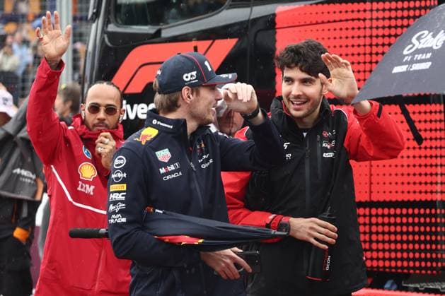 F1 British Grand Prix 2025 Lewis Hamilton of Ferrari, Max Verstappen of Red Bull Racing and Esteban Ocon of Haas ahead of the Formula 1 British Grand Prix at Silverstone Circuit in Northampton, Great Britain on July 6, 2025. Northampton United Kingdom  Copyright: xJakubxPorzyckix originalFilename:porzycki-f1britis250706_npX6K.jpg