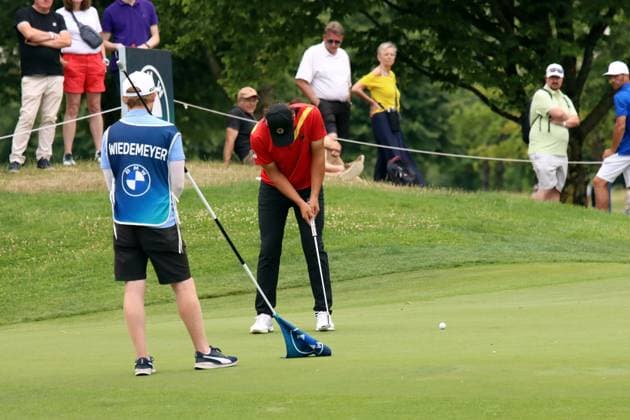 BMW International Open, Eichenried, 06.07.2025 Golf, BMW International Open, Eichenried, 06.07.2025, Tag 4 Bild: Tim, Wiedemeyer (GER) beim Putt Copyright: xBEAUTIFULxSPORTS NilsxKoepkex