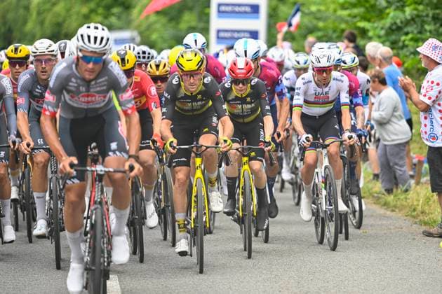 Tour de France 2025 Stage 2 BOULOGNE-SUR-MER, FRANCE - JULY 06 : Benoot Tiesj (BEL) of Team Visma - Lease a Bike, Vingegaard Jonas (DEN) of Team Visma - Lease a Bike, Pogacar Tadej (SLO) of UAE Team Emirates - XRG in the peloton during stage 2 of the 112th edition of Tour de France an UCI World Tour 2.UWT cycling road race stage for Men Elite of 212 km with start in Lauwin-Planque and finish in Boulogne-sur-Mer on July 6, 2025 in Boulogne-sur-Mer, France, 06 07 2025 ( Motordriver Kenny Verfaillie - Boulogne-sur-Mer France  Copyright: xJanxDexMeuleneirx