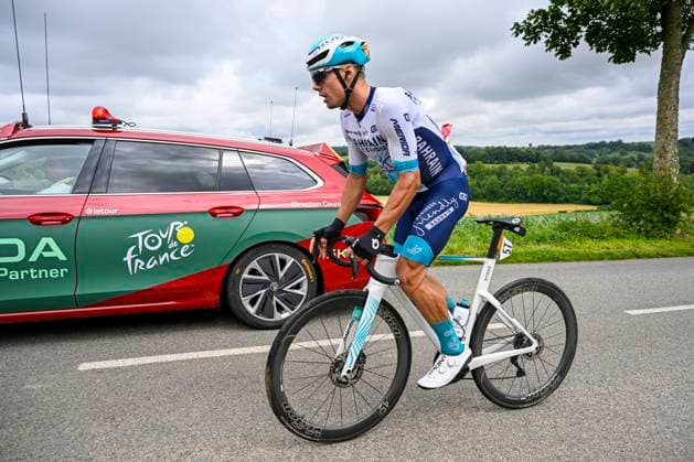 Tour de France 2025 Stage 2 BOULOGNE-SUR-MER, FRANCE - JULY 06 : Stannard Robert (AUS) of Bahrain - Victorious in action during stage 2 of the 112th edition of Tour de France an UCI World Tour 2.UWT cycling road race stage for Men Elite of 212 km with start in Lauwin-Planque and finish in Boulogne-sur-Mer on July 6, 2025 in Boulogne-sur-Mer, France, 06 07 2025 ( Motordriver Kenny Verfaillie - Boulogne-sur-Mer France  Copyright: xJanxDexMeuleneirx