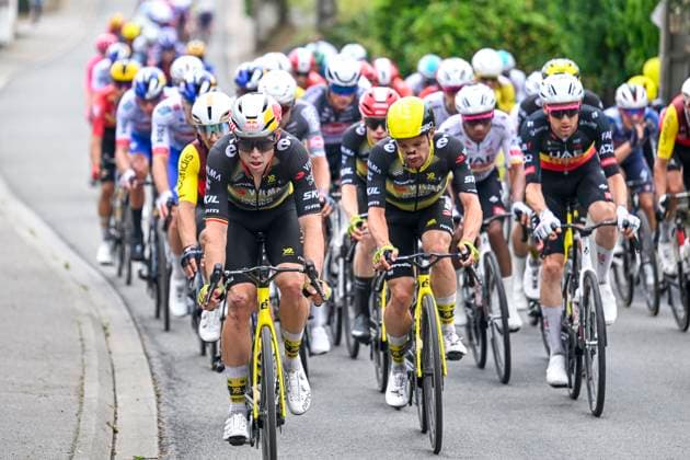 Tour de France 2025 Stage 2 BOULOGNE-SUR-MER, FRANCE - JULY 06 : Van Aert Wout (BEL) of Team Visma - Lease a Bike, Campenaerts Victor (BEL) of Team Visma - Lease a Bike in action during stage 2 of the 112th edition of Tour de France an UCI World Tour 2.UWT cycling road race stage for Men Elite of 212 km with start in Lauwin-Planque and finish in Boulogne-sur-Mer on July 6, 2025 in Boulogne-sur-Mer, France, 06 07 2025 ( Motordriver Kenny Verfaillie - Boulogne-sur-Mer France  Copyright: xJanxDexMeuleneirx
