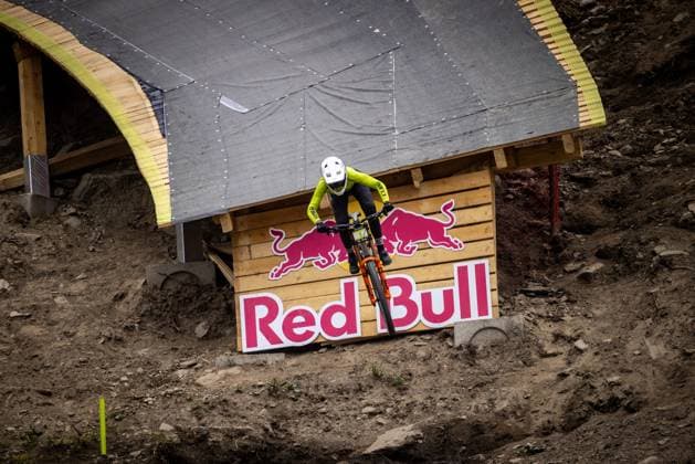 Whoop Downhill Worldcup La Thuile ZIERL Rosa CUBE FACTORY RACINGat Whoop Downhill Worldcup La Thuile, 06.07.2025,in La Thuile,ITA Foto: Sebastian Sternemann