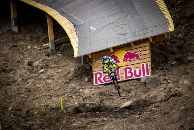 Whoop Downhill Worldcup La Thuile HRASTNIK Monika AON RACING - TOURNE CAMPERVANSat Whoop Downhill Worldcup La Thuile, 06.07.2025,in La Thuile,ITA Foto: Sebastian Sternemann
