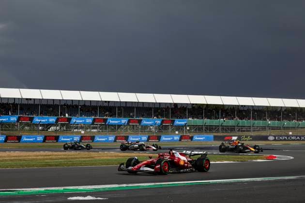 F1 - BRITISH GRAND PRIX 2025 16 LECLERC Charles (mco), Scuderia Ferrari SF-25, action during the Formula 1 Qatar Airways British Grand Prix 2025, 12th round of the 2025 FIA Formula One World Championship, WM, Weltmeisterschaft from July 4 to 6, 2025 on the Silverstone Circuit, in Silverstone, United Kingdom - SilverstoneUnited Kingdom  Copyright: xFLORENTxGOODENx