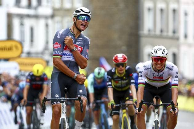 Dutch Mathieu van der Poel of Alpecin-Deceuninck celebrates after winning the second stage of the 2025 Tour de France cycling race, from Lauwin-Planque to Boulogne-sur-Mer (212 km), on Sunday 06 July 2025 in France. The 112th edition of the Tour de France starts on Saturday 5 July in Lille, and will finish in Paris on the 27th of July. DAVIDxPINTENS  x128547432x