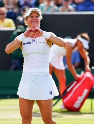 Laura Siegemund celebrates victory in her fourth round match Wimbledon Tennis Championships, Day 7, The All England Lawn Tennis and Croquet Club, London, UK - 06 Jul 2025London The All England Lawn Tennis and United Kingdom  Copyright: xJavierxGarcia Shutterstockx 15387061dq