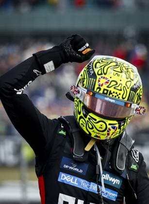 SILVERSTONE - Lando Norris (McLaren) celebrates his victory after the end of the Great Britain Grand Prix. ANP SEM VAN DER WAL xVIxANPxSportx xxANPxIVx 531035993 originalFilename: 531035993.jpg