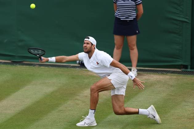 July 6, 2025, London, Celestynow, England: KAREN KHACHANOV during the match against K. Majchrzak of Poland in the fourth round of Championships 2025 at Wimbledon AELTC in London. London United Kingdom - ZUMAc278 20250706_zsp_c278_004 Copyright: xMarcinxCholewinskix