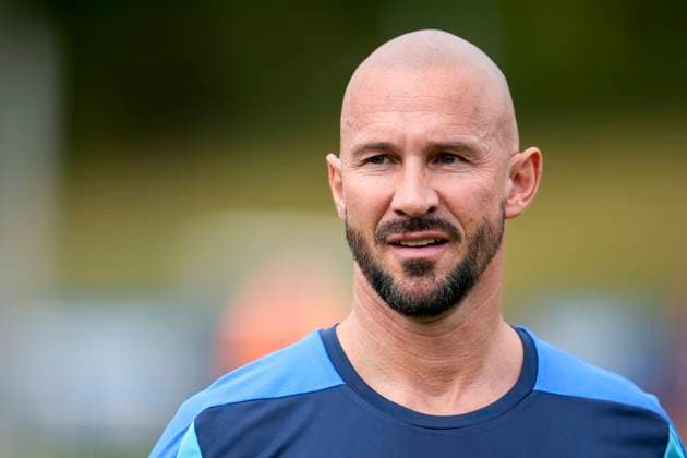 Christian Ilzer (Trainer, Cheftrainer, Hoffenheim), Einzelbild, Einzelfoto, Aktion, Action, Porträt, Portrait, 06.07.2025, Zuzenhausen (Deutschland), Fussball, Bundesliga, Trainingsauftakt TSG 1899 Hoffenheim, DFB DFL REGULATIONS PROHIBIT ANY USE OF PHOTOGRAPHS AS IMAGE SEQUENCES AND OR QUASI-VIDEO. *** Christian Ilzer coach, head coach, Hoffenheim , single picture, single photo, action, action, portrait, portrait, 06 07 2025, Zuzenhausen Germany , football, Bundesliga, training kick-off TSG 1899 Hoffenheim, DFB DFL REGULATIONS PROHIBIT ANY USE OF PHOTOGRAPHS AS IMAGE SEQUENCES AND OR QUASI VIDEO xozx
