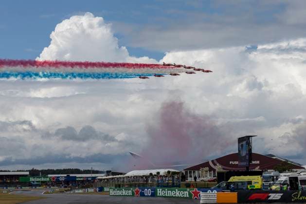 6th July 2025; Silverstone Circuit, Northamptonshire, England; Formula 1 2025 Qatar Airways British F1 Grand Prix; Race Day; The Red Arrows perfom a fly past in pre-race entertainment  ActionPlus12810779 TimxWilliams