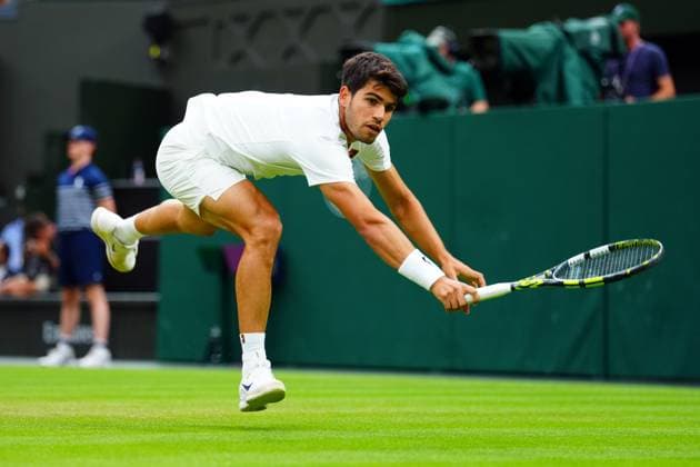 Carlos Alcaraz during his fourth round match Wimbledon Tennis Championships, Day 7, The All England Lawn Tennis and Croquet Club, London, UK - 06 Jul 2025London The All England Lawn Tennis and United Kingdom  Copyright: xJavierxGarcia Shutterstockx 15387061ei