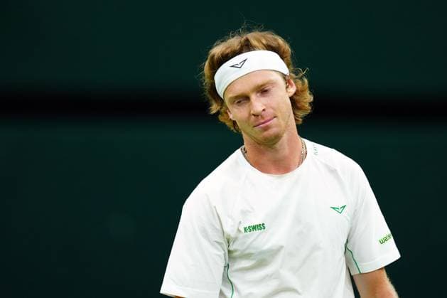 Andrey Rublev during his fourth round match Wimbledon Tennis Championships, Day 7, The All England Lawn Tennis and Croquet Club, London, UK - 06 Jul 2025London The All England Lawn Tennis and United Kingdom  Copyright: xJavierxGarcia Shutterstockx 15387061hd