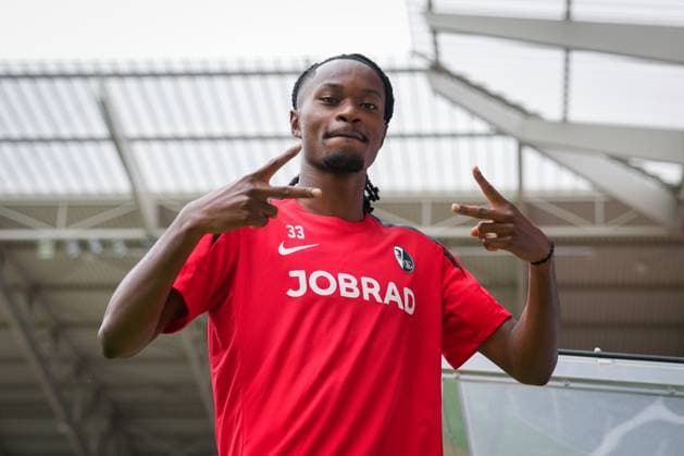 Fussball, Bundesliga, Herren, Training SC Freiburg - Europa-Park-Stadion, Europa Park Stadion,: Jordy Makengo (SC Freiburg, 33) Freiburg Europa Park Stadion Baden-Württemberg Deutschland Copyright: xFINLEYxMÖRCHx