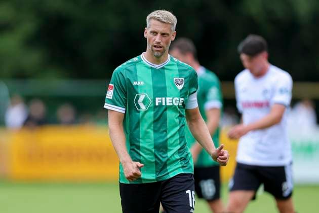 Marc Lorenz (SC Preussen Muenster) jubelt, Friendly match, SC Preussen Muenster vs SC Verl, Takko Stadion am 06. July 2025 in Telgte, Deutschland. (Foto von Marco Steinbrenner DeFodi Images) Marc Lorenz (SC Preussen Muenster) cheers, Friendly match, SC Preussen Muenster vs SC Verl, Takko Stadion, July 6, 2025 in Telgte, Germany. (Photo by Marco Steinbrenner DeFodi Images) *** Marc Lorenz SC Preussen Muenster cheers, Friendly match, SC Preussen Muenster vs SC Verl, Takko Stadion on July 06, 2025 in Telgte, Germany Photo by Marco Steinbrenner DeFodi Images Marc Lorenz SC Preussen Muenster cheers, Friendly match, SC Preussen Muenster vs SC Verl, Takko Stadion, July 6, 2025 in Telgte, Germany Photo by Marco Steinbrenner DeFodi Images