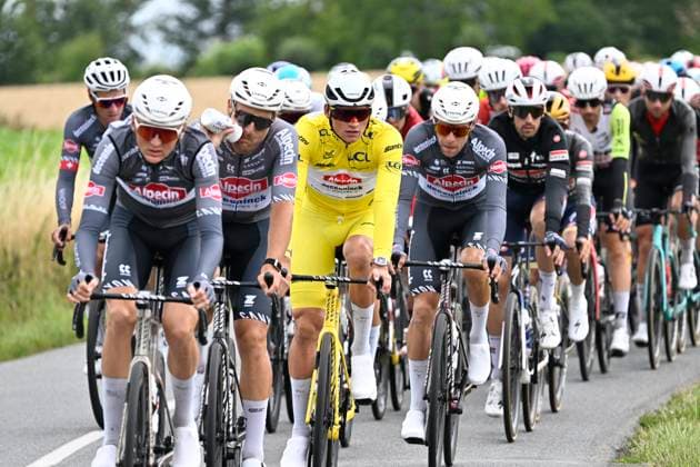 Tour de France 2025 Stage 3 DUINKERKE, FRANCE - JULY 07 : Van der Poel Mathieu (NED) of Alpecin - Deceuninck during stage 3 of the 112th edition of Tour de France an UCI World Tour 2.UWT cycling road race stage for Men Elite of 178 km with start in Valenciennes and finish in Duinkerke on July 7, 2025 in Duinkerke, France, 07 07 2025 ( Motordriver Kenny Verfaillie - Duinkerke France  Copyright: xJanxDexMeuleneirx