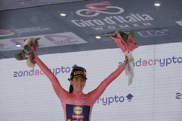 Pink Jersey Anna Henderson (Lidl - Trek) during the 2nd stage of the Giro d™Italia Women, from Clusone to Aprica, Italy Monday, July 07, 2025. - cycling .  Copyright: xMarcoxAlpozzi LaPressex