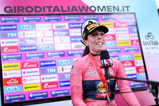 Pink Jersey Anna Henderson (Lidl - Trek) press during the 2nd stage of the Giro d™Italia Women, from Clusone to Aprica, Italy Monday, July 07, 2025. - cycling .  Copyright: xAlessandroxGarofalo LaPressex
