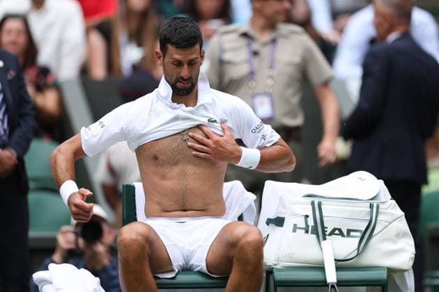 Novak Djokovic during his Round of 16 match Wimbledon Tennis Championships, Day 8, The All England Lawn Tennis and Croquet Club, London, UK - 07 Jul 2025London The All England Lawn Tennis and United Kingdom  Copyright: xEllaxLing Shutterstockx 15387974i