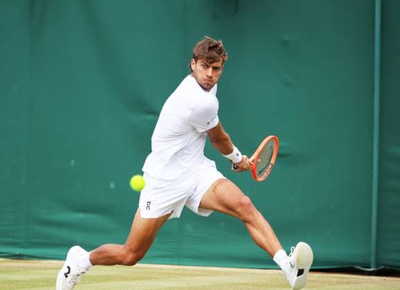 TENNIS - Wimbledon 2025 LONDON,ENGLAND,07.JUL.25 - TENNIS - ATP, Tennis Herren World Tour, Wimbledon, Grand Slam. Image shows Flavio Cobolli (ITA).  GEPAxpictures xAlanxGrieves