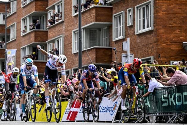 Belgian Tim Merlier of Soudal Quick-Step, Italian Jonathan Milan of Lidl-Trek and German Phil Bauhaus of Bahrain Victorious pictured in action during the third stage of the 2025 Tour de France cycling, from Valenciennes to Dunkerque (178 km) on Monday 07 July 2025 in France. The 112th edition of the Tour de France starts on Saturday 5 July in Lille, France, and will finish in Paris, France on the 27th of July. JASPERxJACOBS  x128612113x
